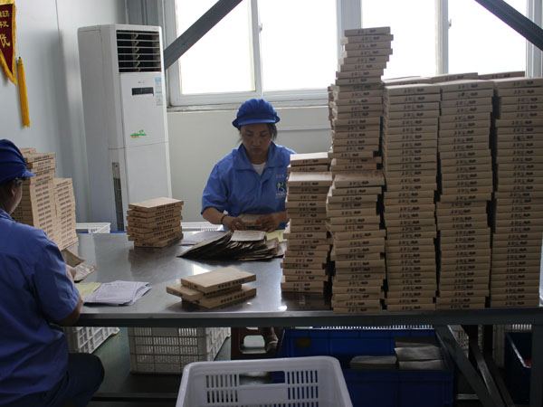 代加工生產(chǎn)膏藥的膏藥貼牌代加工廠家哪家靠譜？